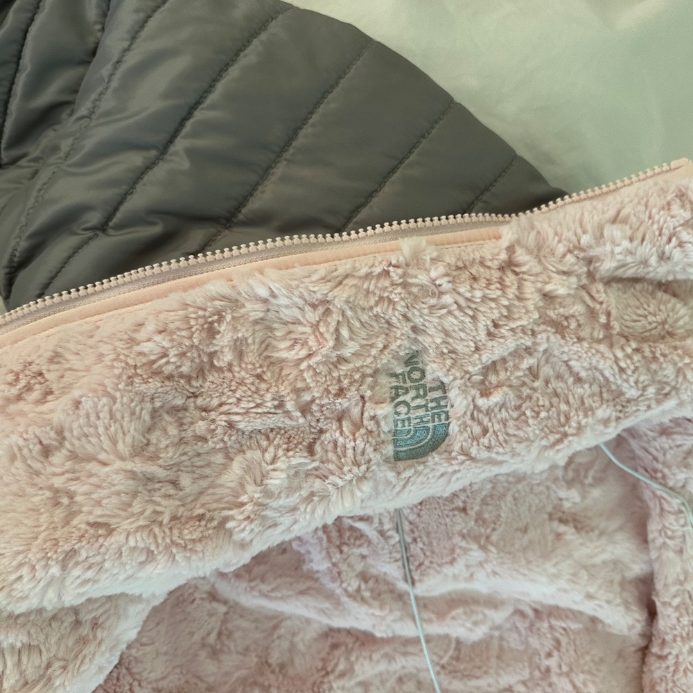 Reversible winter jacket - Picture 3 of 9